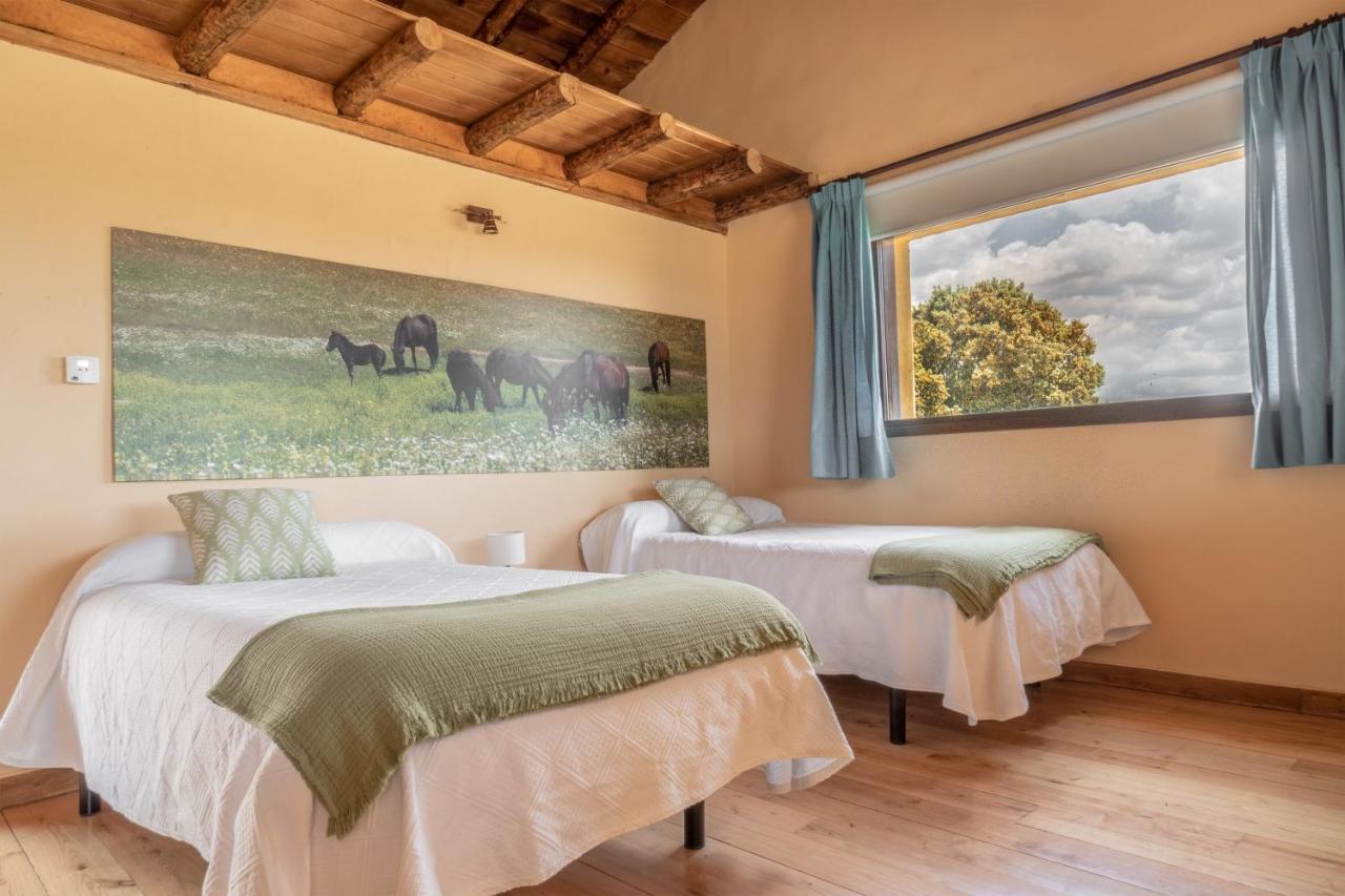 Eco-Lodge En La Reserva Privada Campanarios De Azaba - Proyecto De Conservacion Espeja Bagian luar foto
