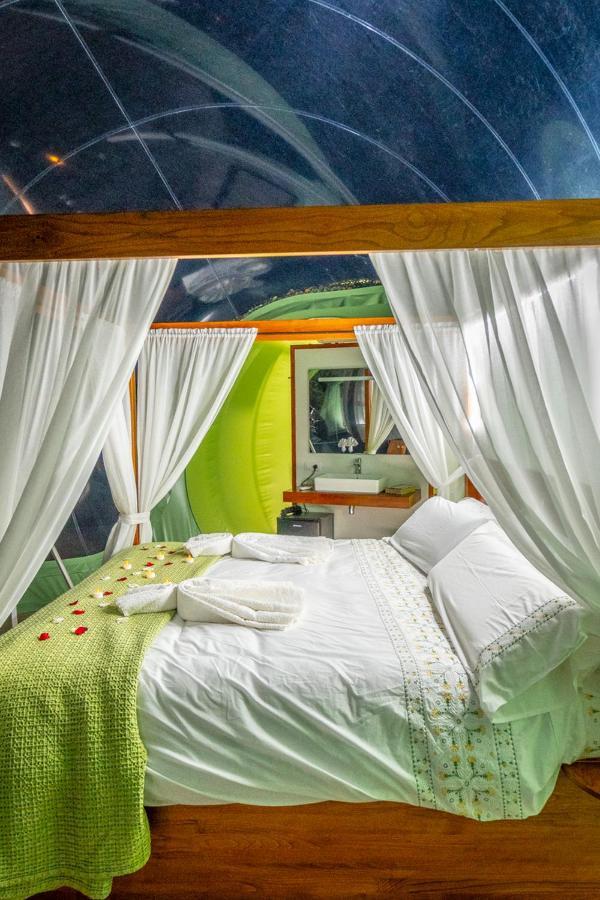Eco-Lodge En La Reserva Privada Campanarios De Azaba - Proyecto De Conservacion Espeja Bagian luar foto