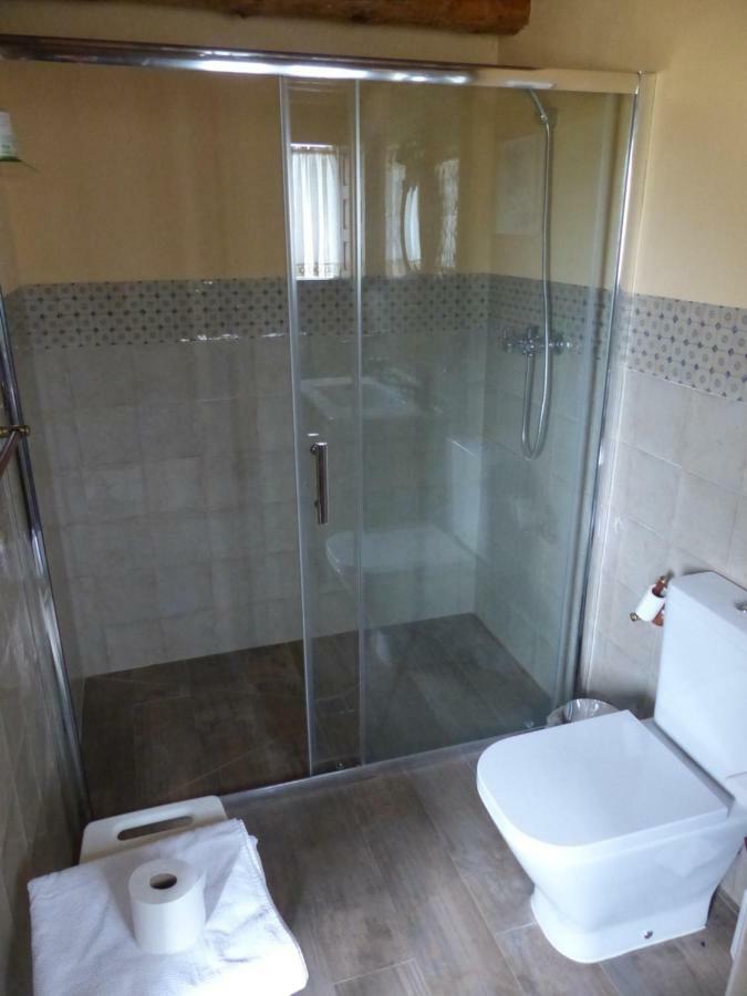 Eco-Lodge En La Reserva Privada Campanarios De Azaba - Proyecto De Conservacion Espeja Bagian luar foto